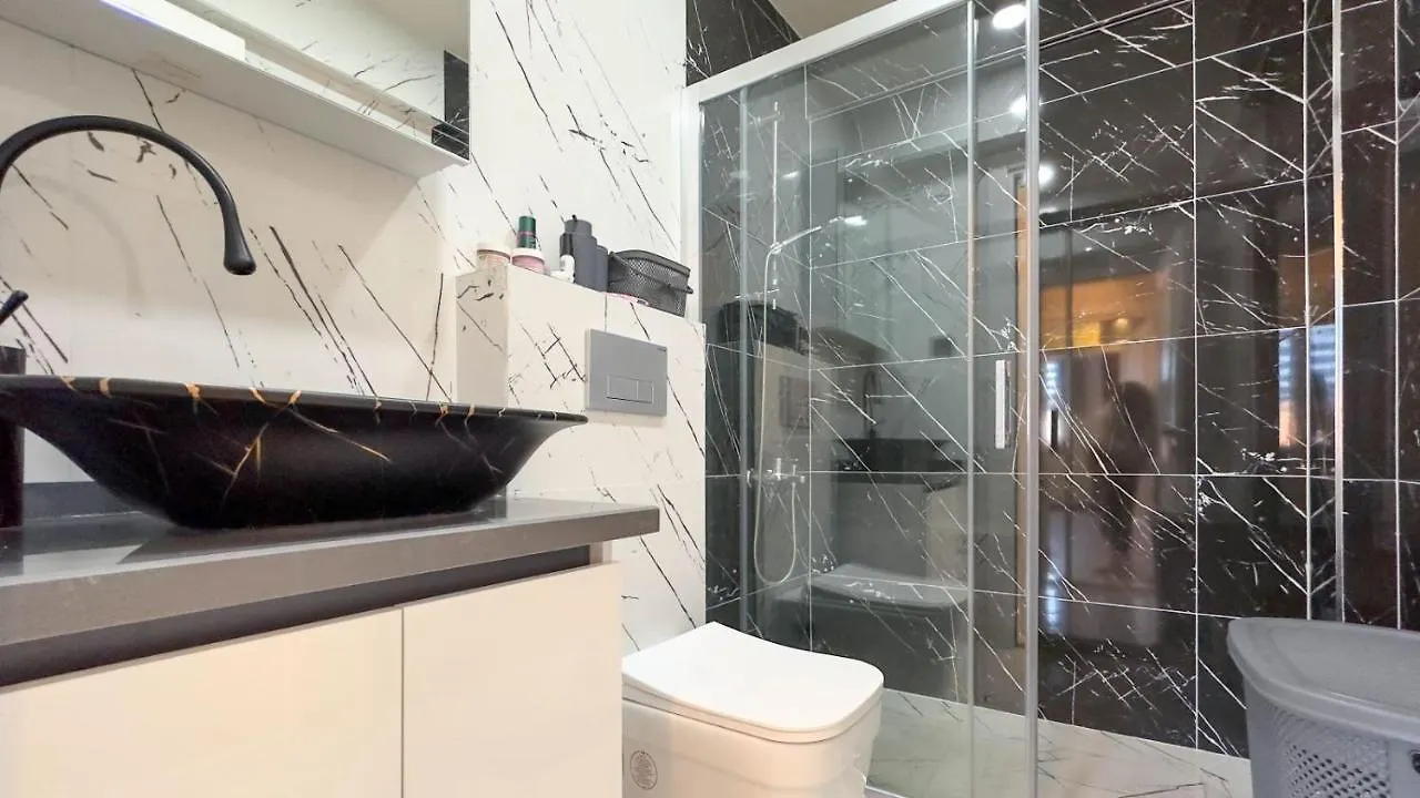 Palm Beach Apartment 쿠사다시 터키